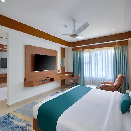 Kowju Airport Hotel Calicut Kondotty Eksteriør billede